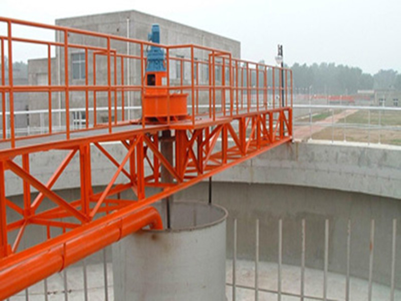 中心傳動刮泥機